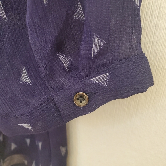 Maurices Womens Purple White Chevron Design Long Sleeve Sheer Polyester Blouse - Picture 6 of 7